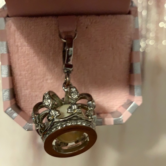 Juicy Couture Silver Crown 👑 Charm - Picture 1 of 5